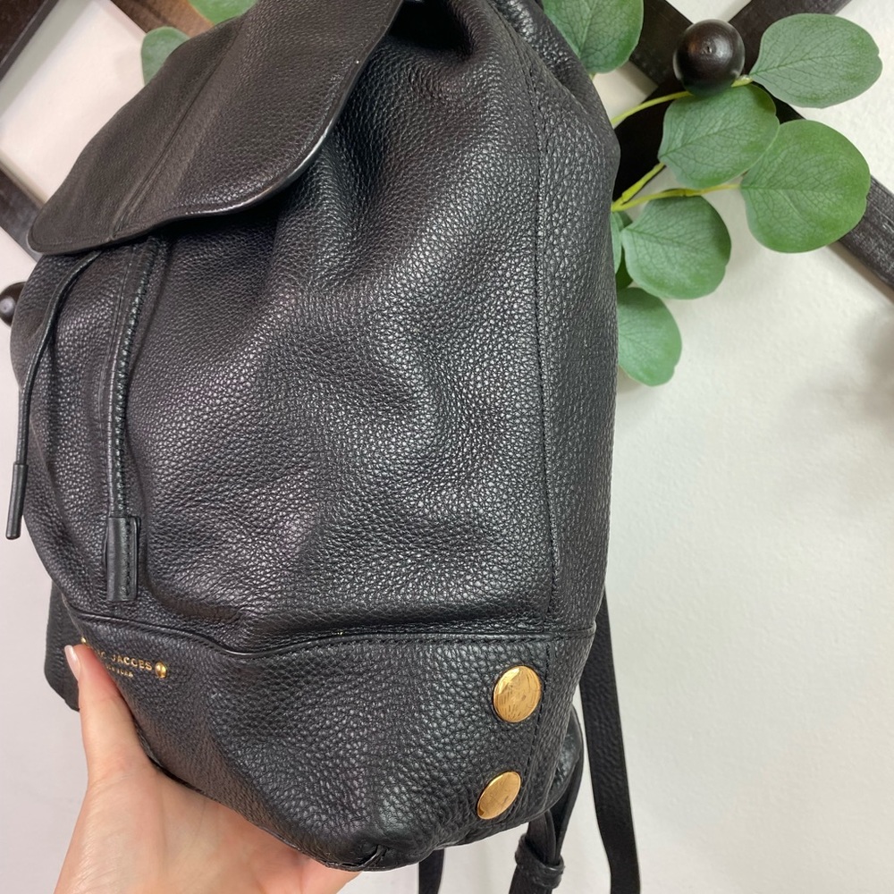 Marc Jacobs Black Leather Drawstring Backpack - Picture 2 of 12